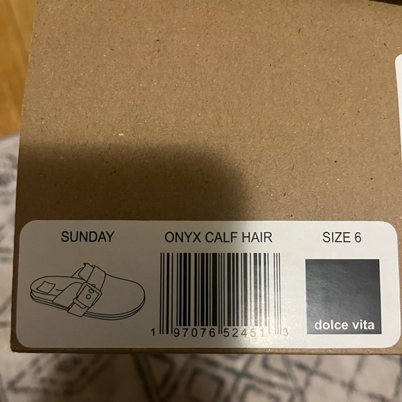 Dolce Vita Sunday Onyx Black Calf Hair Slip-On Mule w Gold Buckle Size 6 NIB - Picture 9 of 10